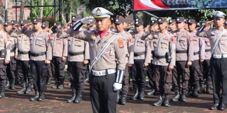 Jelang Natal, Ratusan Personel Polres Lebak Amankan Gereja