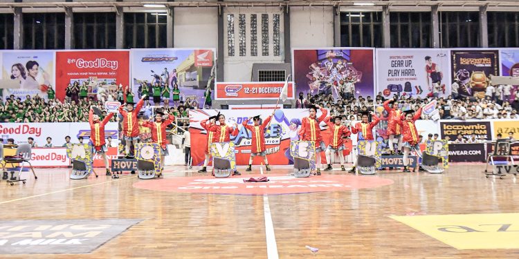 SMA UPH Collage Tangerang Bawakan Tema Dance Kekinian Tanpa Lupa Jasa Pahlawan, di Honda DBL With Kopi Good Day Banten 2024