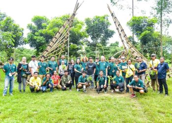 ICCF 2024 Hijaukan Kampung Keranggan dengan Tanaman Bambu