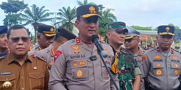 Cek Kesiapan Personel Hadapi Nataru, Polda Banten Gelar Apel Gelar Pasukan Operasi Lilin Maung 2024