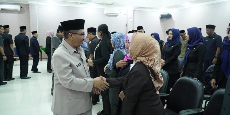 Sekda Pandeglang Lantik Tiga Camat dan 37 Pejabat Fungsional