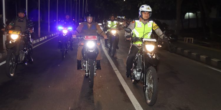 Polresta Tangerang dan Forkopimda Patroli Pengamanan Malam Tahun Baru 2025
