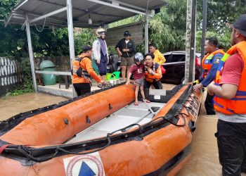 BPBD Kabupaten Serang Siagakan Perahu Karet untuk Evakuasi Korban Banjir