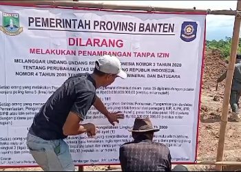 Mahasiswa dan Warga Lebak Minta Polisi Usut Pencopotan Segel Tambang Ilegal