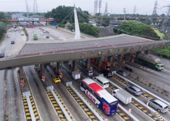 Selama Libur Panjang, 888 Ribu Kendaraan Melintasi Tol Tangerang-Merak