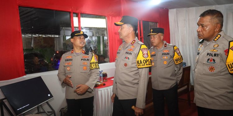 Kapolda Banten Bersama Pj Gubernur dan Danrem MY Laksanakan Patroli Malam Tahun Baru