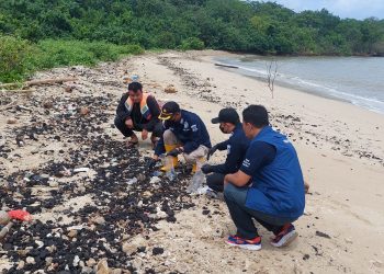 Laut Pulau Popole Diduga Tercemar, Bareskrim Polri Turunkan Tim Labfor