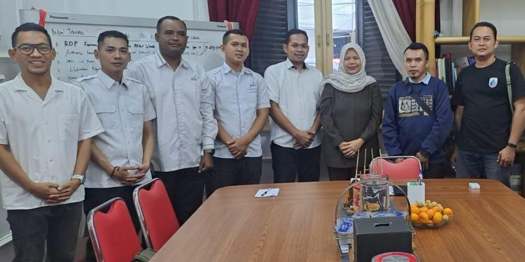 Forum Non ASN Teknis Silaturahmi dengan Ketua DPRD Lebak, Tuntut Kesejahteraan