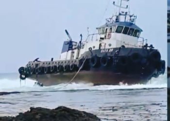 11 ABK Kapal Tugboat Daya 28 Terdampar di Perairan Taman Nasional Ujung Kulon