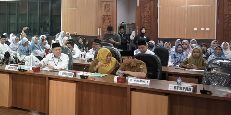 Pemkot Cilegon Siapkan Rp 8 Miliar untuk Melunasi Honor Guru Madrasah