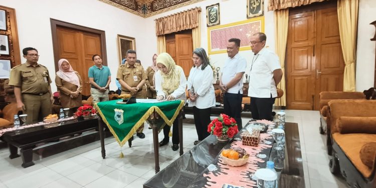 BPPW Banten Serahkan Aset Jaringan Perpipaan SPAM Tanjung Lesung Senilai Rp25 Miliar