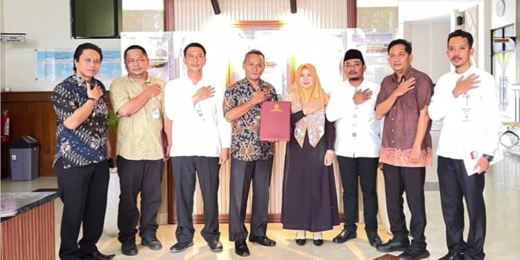 KPU Usulkan Pengesahan dan Penetapan Dewi-Iing ke DPRD Pandeglang