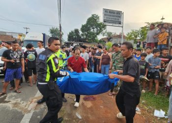 Diduga Sedang Bikin Konten Bus Tolelet, Bocah 6 Tahun Tewas Terlindas Bus di Baros