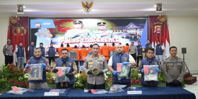 Polda Banten Tangkap 10 Bos Tambang Emas Ilegal di Lebak