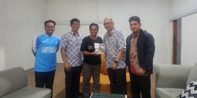 SMA Bina Putera Kopo Jalin Kolaborasi dengan Sampoerna University