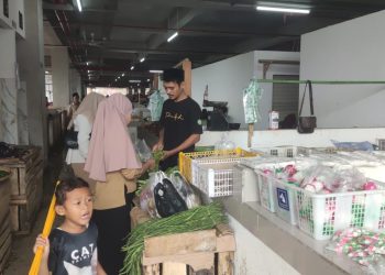 Harga Cabai Meroket, Pedagang Tak Berani Stok Barang Banyak