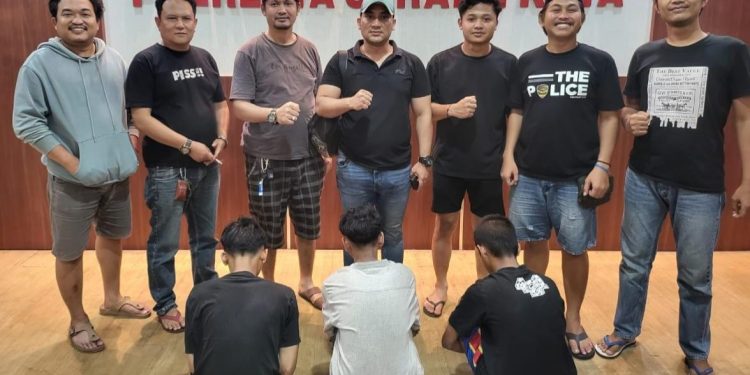 Tiga Pengangguran Curi Ratusan Pakaian Bermerek