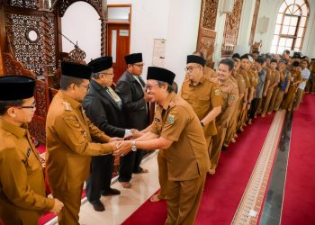Ratusan Pegawai Pemprov Banten Belum Gajian dan Terima Tunjangan Kinerja