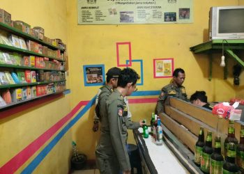 Satpol PP Razia Miras di Balaraja, Pemilik Depot Jamu Cuma Dapat Peringatan Keras