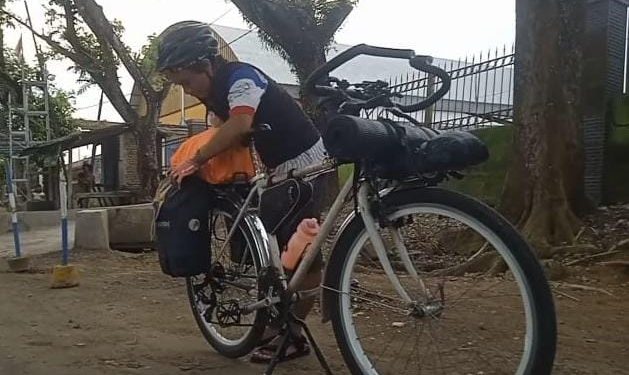 Perjuangan Zeni Abdurohman untuk Mudik, Kayuh Sepeda Rangkasbitung-Purbalingga