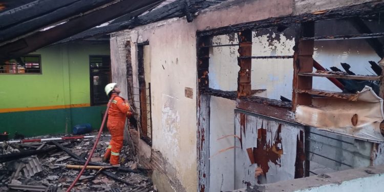 Gedung SDN Kibin Terbakar, Damkar Selidiki Penyebabnya