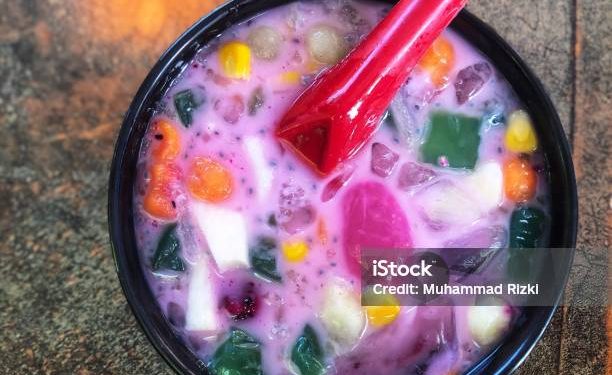 Es Buah Laris Manis di Ramadan, Modal Kecil Bisa Hasilkan Cuan Besar