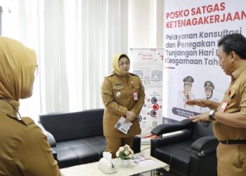 Tinjau Posko THR, Wakil Bupati Tangerang Minta Semua Perusahaan Taati Aturan