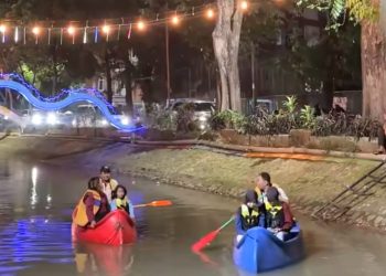 Netizen Komentari Air Surut Dijadikan Wisata Perahu di Kota Tangerang