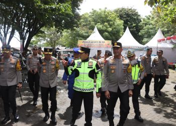 Wakapolri Cek Kesiapsiagaan Personel di Pantai Anyer