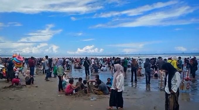 230 Ribu Wisatawan Kunjungi Lebak Selama Libur Lebaran, Destinasi Pantai Jadi Favorit