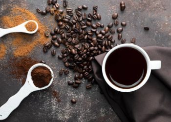 Kebiasaan Ngopi Sebelum Sarapan Ternyata Berisiko, Ini Dampaknya