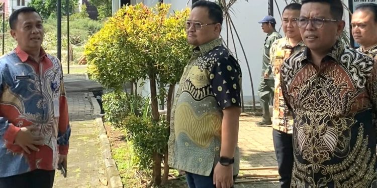 Andra Soni Ngantor di UPTD Latihan Kerja Tangsel