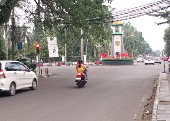 Sebelumnya Sering Padam, Lampu Merah di Tugu Jam Pandeglang Kini Kembali Normal