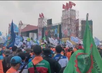 Buruh Cilegon Ikut Longmarch ke Monas, May Day di Pemkot Tetap Digelar