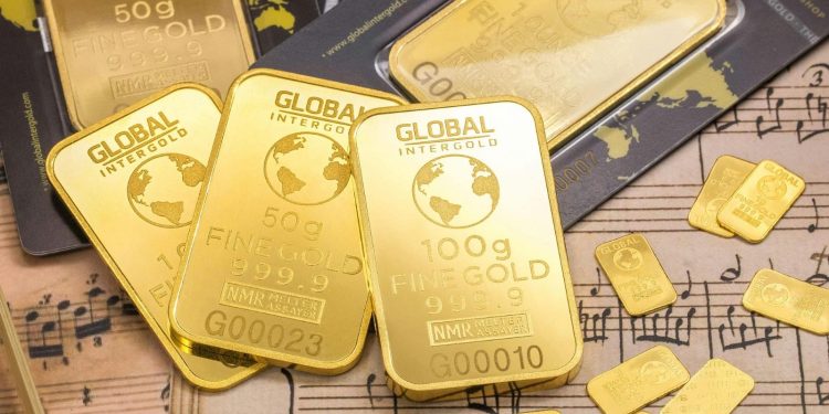 Harga Emas Hari Ini Turun Serempak, Antam Anjlok Rp25 Ribu per Gram
