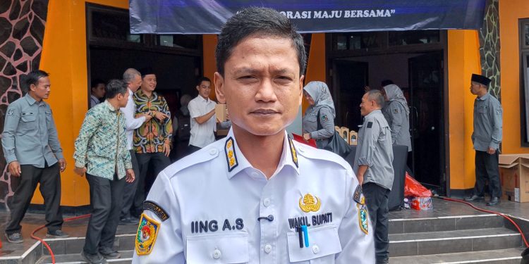 Pelayanan Disdukcapil Buruk, Wabup Pandeglang Janji Benahi
