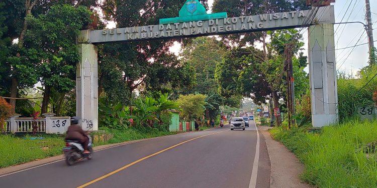 Gapura Selamat Datang di Kota Wisata Pandeglang Tak Terawat, Jadi Wahana Vandalisme