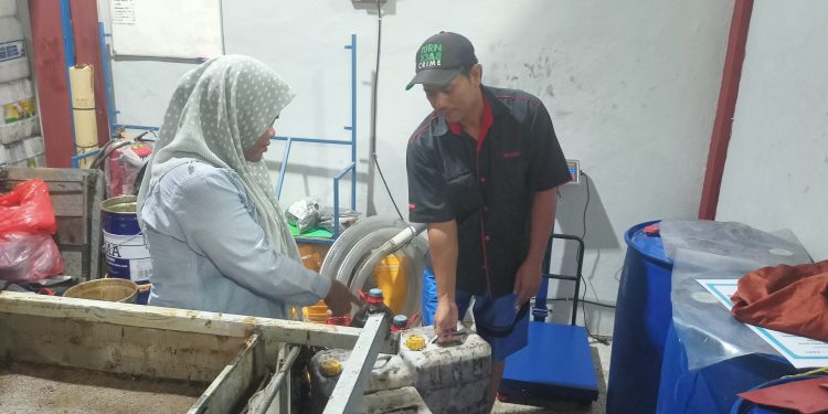 Dari Orang Terdekat Hingga Datangi Pelaku Usaha Jadi Upaya Ebok Dalam Sebarkan Semangat Mengubah Jelantah Menjadi Uang