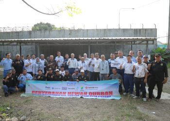 Industri di Gunung Sugih Serahkan Hewan Qurban untuk Warga Sekitar