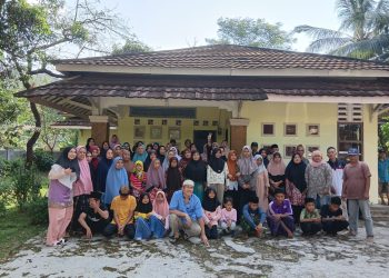 Belajar Nilai-Nilai Lokal di Desa Kaki Gunung Rangkong: Semangat Lansia Penghafal Al-Qur’an