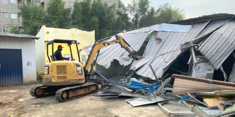 Tempat Prostitusi Berkedok Usaha, Pemkot Tangsel Bongkar Kawasan Roxy Ciputat