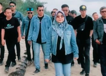 Ikut Turing, Bupati Dewi Promosikan Keindahan Pantai Bugel Mega Camara
