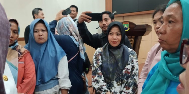 Otak-Atik Jalur Domisili SPMB 2025 di Cilegon, Yang Jauh Diterima, Yang Dekat Ditolak