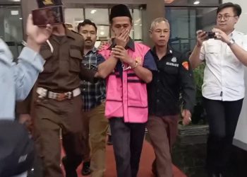 Diduga Korupsi Proyek JUT Rp200 Juta, Kaur Desa Sukamenak Ditahan Kejari Serang
