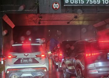 Macet Parah di Tol Jakarta–Serpong, Jarak 8 Km Ditempuh 40 Menit