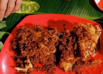 Ayam Goreng PLN di Pandeglang, Pilihan Menu Makan Siang Semua Kalangan