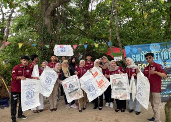 Kisah Gotong Royong Mahasiswa Uniba di Pulomerak Kecil