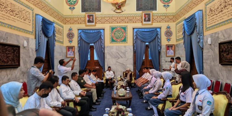 Bupati Ratu Zakiyah Lepas 8 Paskibraka yang Lolos ke Tingkat Nasional dan Provinsi