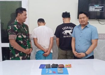 Nyaris Diamuk Warga, Dua Pengedar Sabu Diamankan Petugas Babinsa