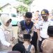 Entaskan Stunting, Bupati Pandeglang Bagikan Susu Kepada Ratusan Siswa di Sobang